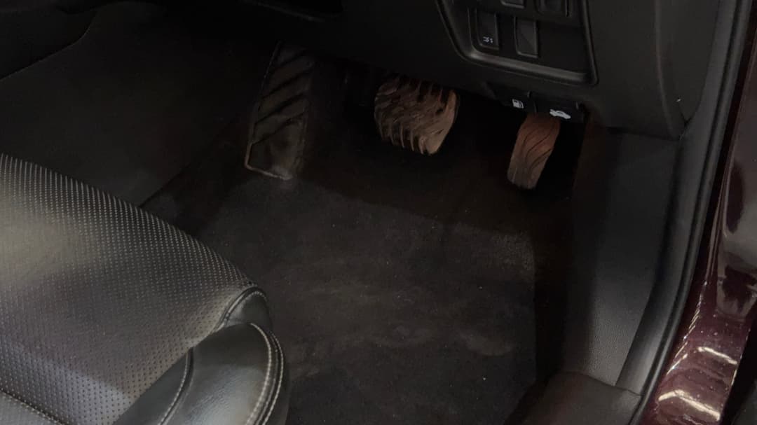 2023 Renault Koleos Zen (4x2), Automatic, 49521 km, Pedals and Footmat