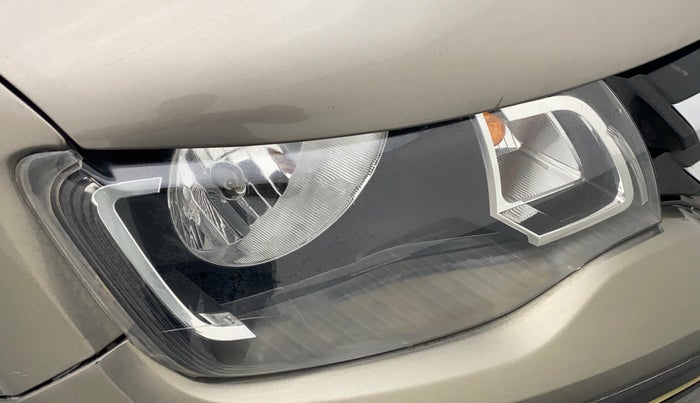 2019 Renault Kwid 1.0 RXT Opt, Petrol, Manual, 31,698 km, Right headlight - Minor scratches
