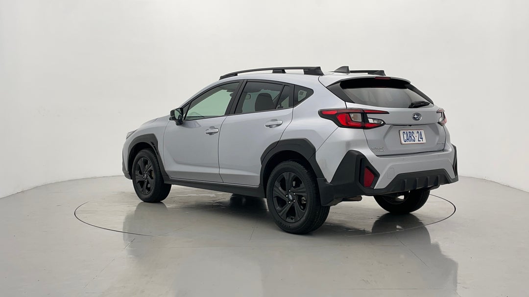 Left Back Diagonal (45- Degree) View