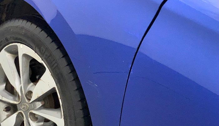 2015 Hyundai Elite i20 ASTA 1.4 CRDI, Diesel, Manual, 80,303 km, Left fender - Minor scratches