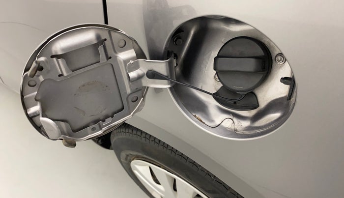 2013 Maruti Swift Dzire VXI, Petrol, Manual, 65,605 km, Left quarter panel - Fuel lid lock has slight discoloration