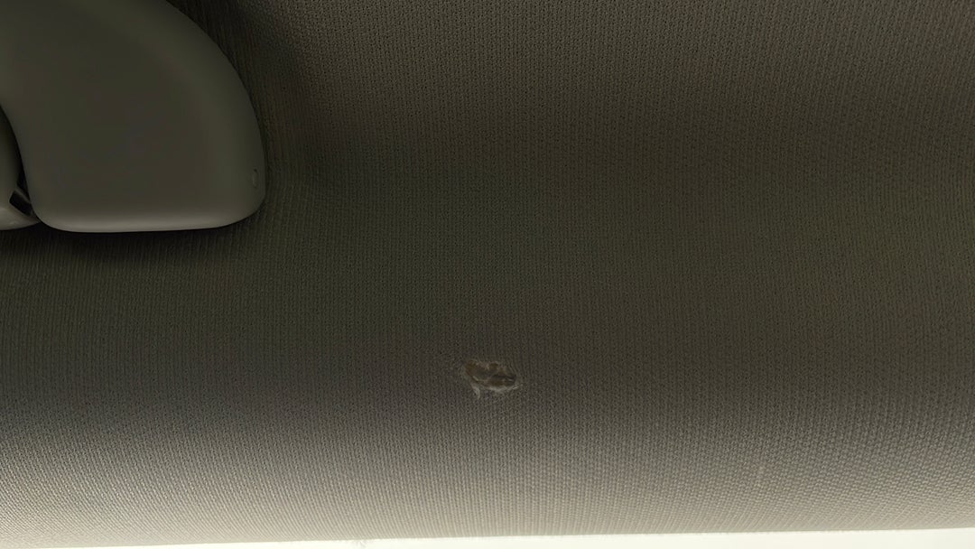 2015 Jeep Cherokee Limited (4x4), Automatic, 94409 km, Roof Liner Tear