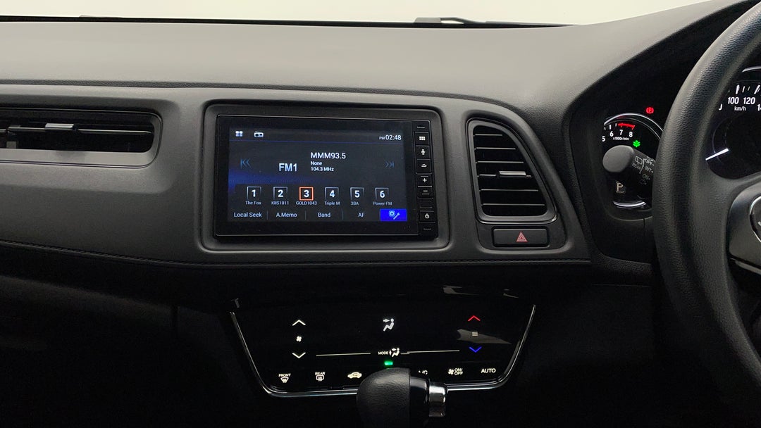 2021 Honda HR-V Vti, Automatic, 64787 km, Center Console