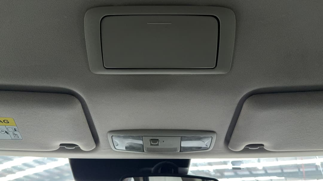 2017 Mitsubishi Outlander Ls Safety Pack (4x4) 7 Seats, Automatic, 144101 km, On-Roof Controls/Sunglass holder