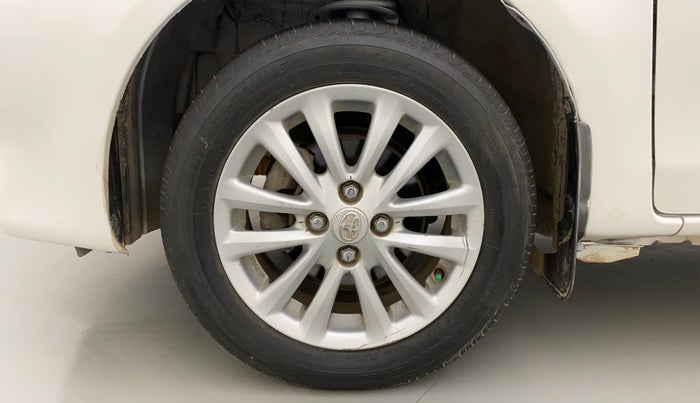2013 Toyota Etios Liva V, Petrol, Manual, 41,679 km, Left Front Wheel