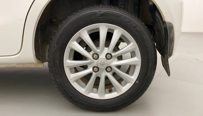 2013 Toyota Etios Liva V, Petrol, Manual, 41,679 km, Left Rear Wheel