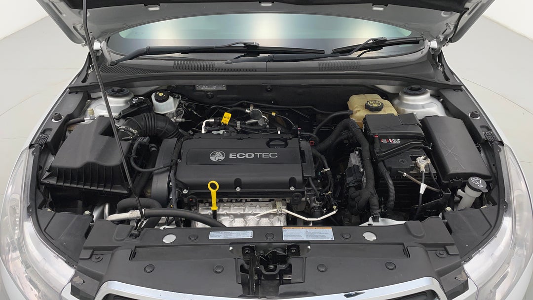 Open Bonnet (Engine)