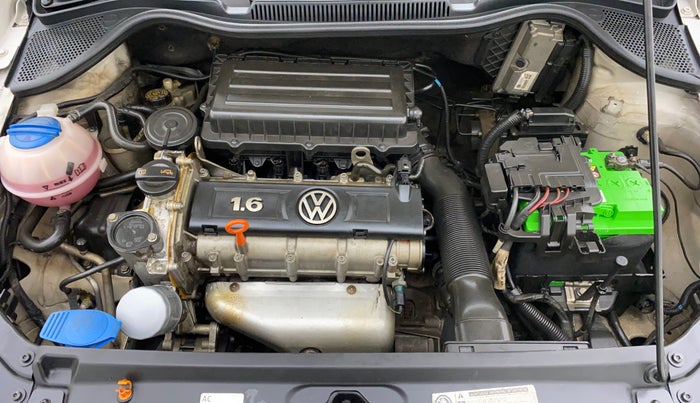 2012 Volkswagen Vento HIGHLINE PETROL AT, Petrol, Automatic, 83,625 km, Open Bonet