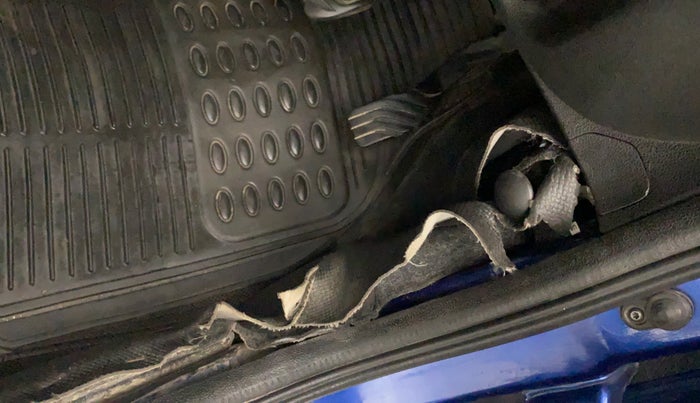 2018 Renault Kwid CLIMBER 1.0, Petrol, Manual, 37,650 km, Flooring - Carpet is minor damage