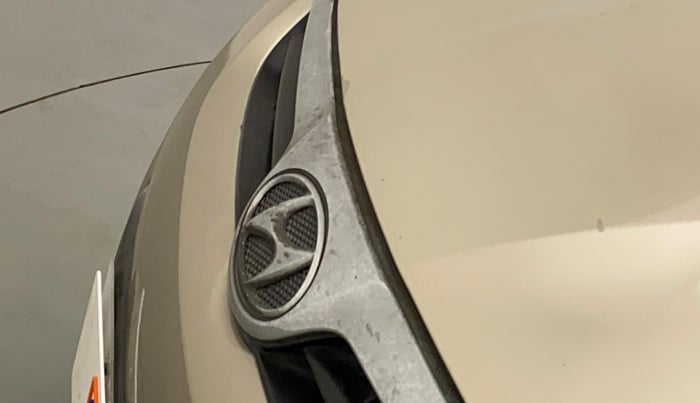 2010 Hyundai i20 SPORTZ 1.2 VTVT, Petrol, Manual, 41,580 km, Front monogram/logo - Slight discoloration