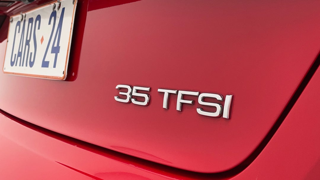 Badge (Boot Right Side)