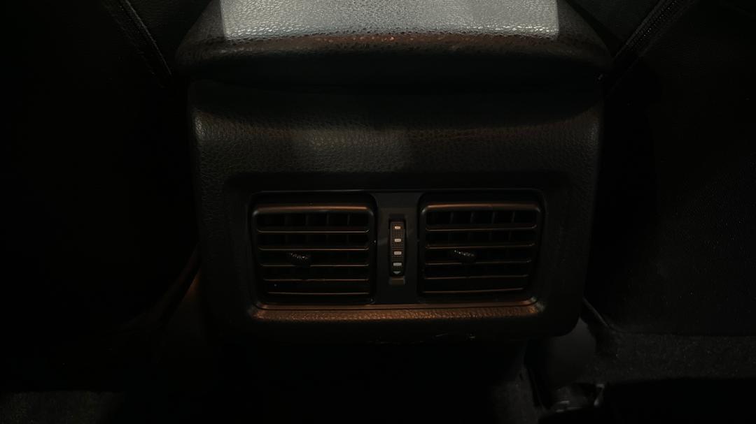 2023 Toyota Camry Ascent Hybrid, Automatic, 55004 km, Rear A/C Vent