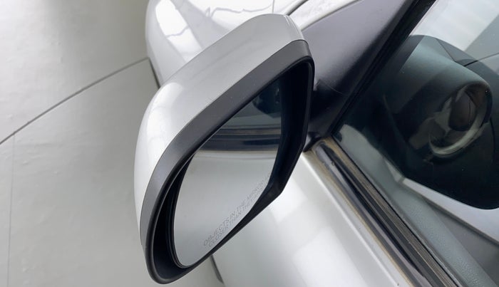 2016 Nissan Micra XV CVT, Petrol, Automatic, 8,096 km, Left rear-view mirror - Minor folding noise