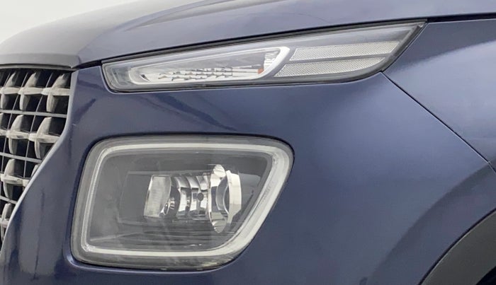 2019 Hyundai VENUE SX PLUS 1.0 TURBO DCT, Petrol, Automatic, 59,996 km, Left headlight - Minor scratches