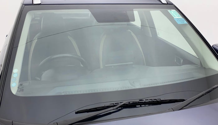 2019 Hyundai VENUE SX PLUS 1.0 TURBO DCT, Petrol, Automatic, 59,996 km, Front windshield - Minor spot on windshield