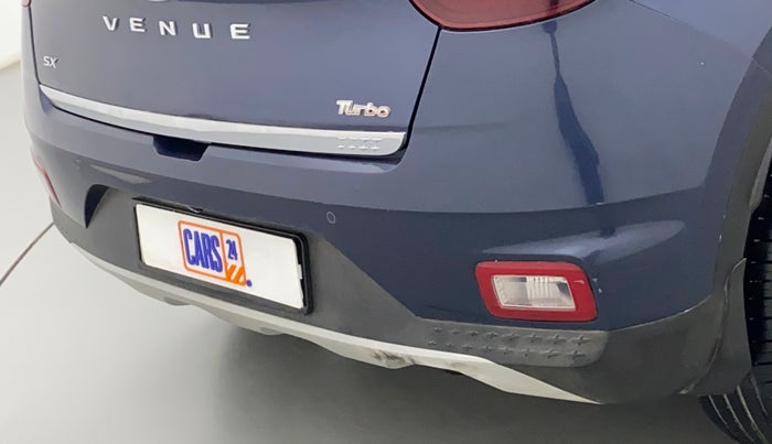 2019 Hyundai VENUE SX PLUS 1.0 TURBO DCT, Petrol, Automatic, 59,996 km, Rear bumper - Minor scratches