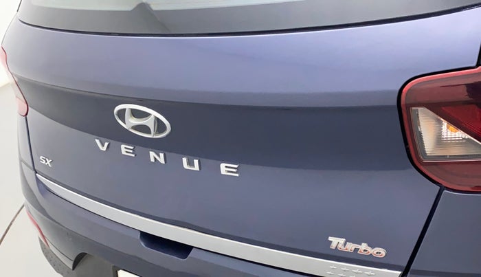 2019 Hyundai VENUE SX PLUS 1.0 TURBO DCT, Petrol, Automatic, 59,996 km, Dicky (Boot door) - Paint has minor damage