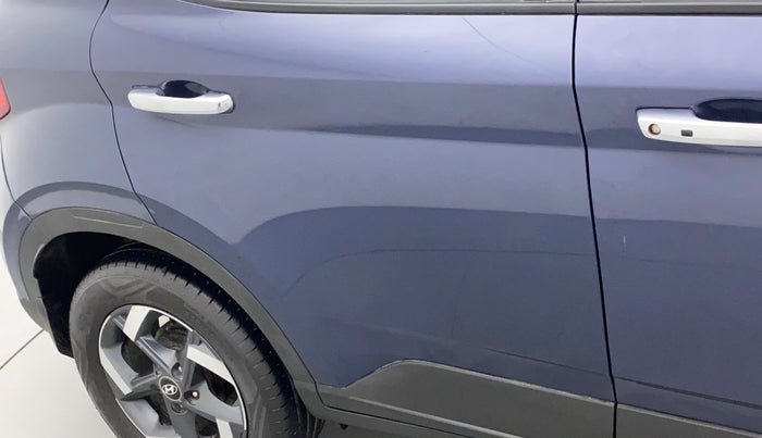 2019 Hyundai VENUE SX PLUS 1.0 TURBO DCT, Petrol, Automatic, 59,996 km, Right rear door - Paint has faded