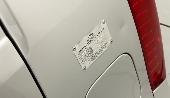 2018 Maruti Wagon R 1.0 LXI CNG (O), CNG, Manual, 42,614 km, Left quarter panel - Slightly dented