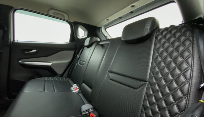 2022 Nissan MAGNITE XV CVT TURBO, Petrol, Automatic, 6,802 km, Right Side Rear Door Cabin
