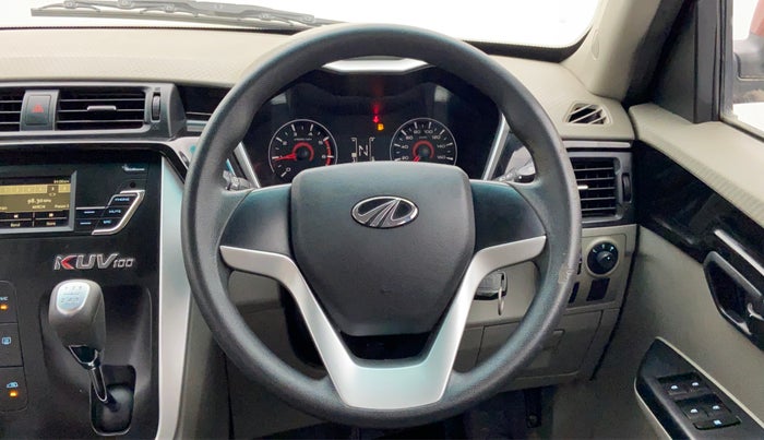 2016 Mahindra Kuv100 K6 D 6 STR, Diesel, Manual, 58,930 km, Steering Wheel Close Up