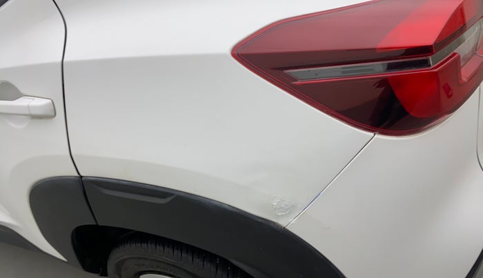 2021 Nissan MAGNITE XL, Petrol, Manual, 10,006 km, Left quarter panel - Slightly dented