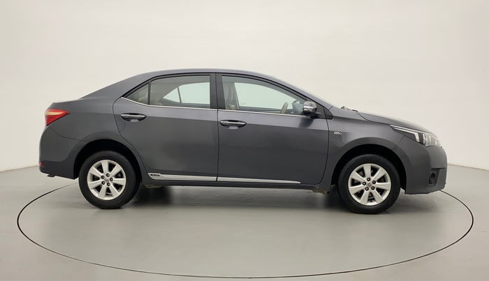 2014 Toyota Corolla Altis G AT PETROL, Petrol, Automatic, 77,470 km, Right Side View