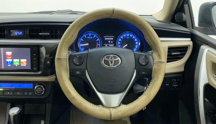 2014 Toyota Corolla Altis G AT PETROL, Petrol, Automatic, 77,470 km, Steering Wheel Close Up