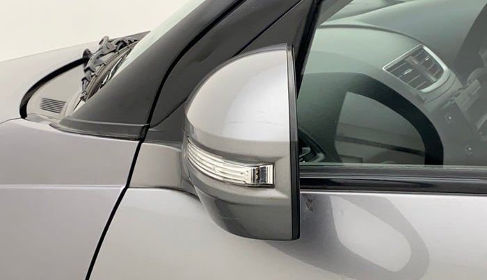 2014 Maruti Swift VXI, Petrol, Manual, 65,961 km, Left rear-view mirror - Indicator light has minor damage