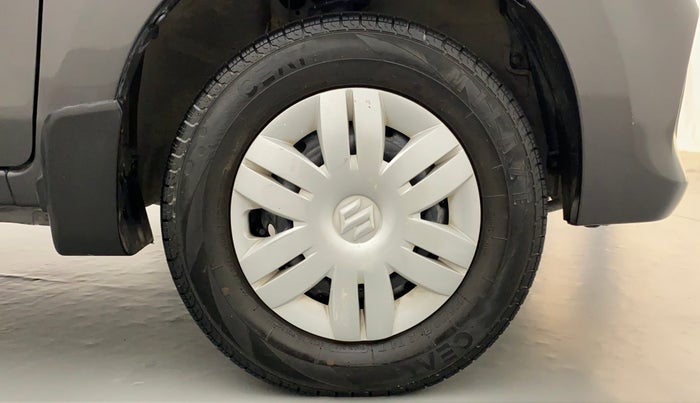 2018 Maruti Alto 800 VXI, Petrol, Manual, 10,202 km, Right Front Wheel