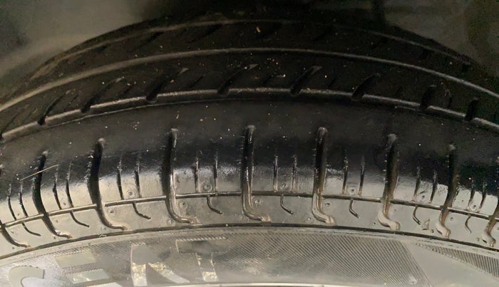 2018 Maruti Alto 800 VXI, Petrol, Manual, 10,202 km, Left Front Tyre Tread