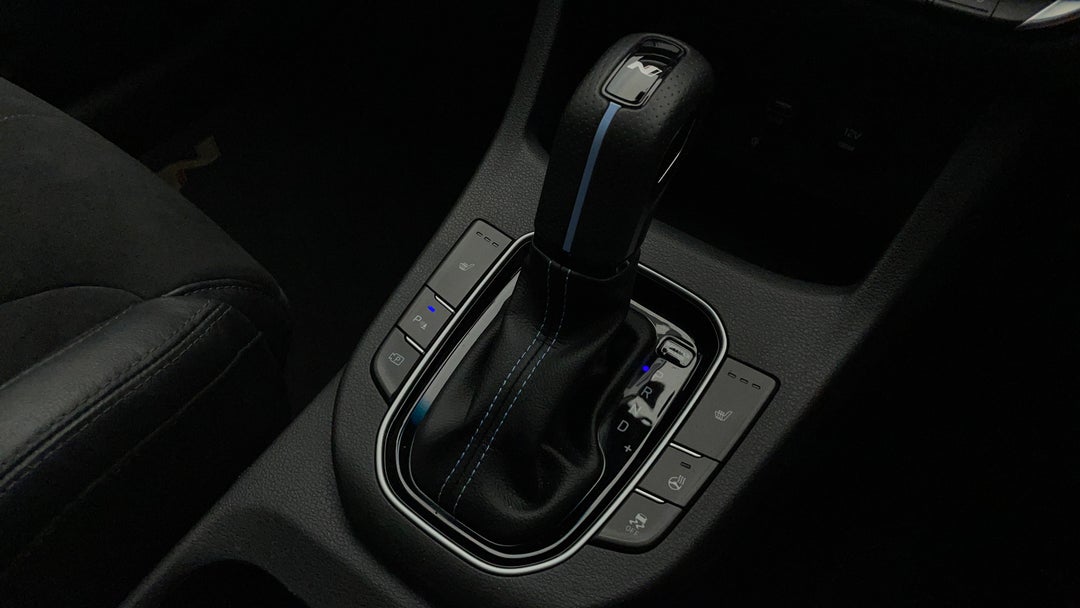 2022 Hyundai i30 N Premium With Sunroof, Automatic, 58969 km, Gear Lever 
