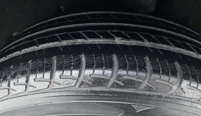 2017 Maruti Baleno DELTA 1.2 K12, Petrol, Manual, 41,711 km, Left Rear Tyre Tread