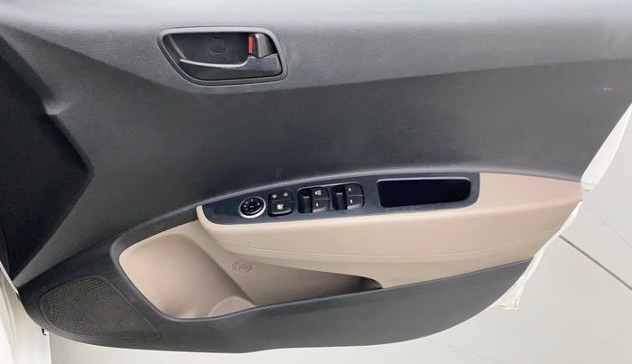 2016 Hyundai Grand i10 MAGNA 1.2 KAPPA VTVT, Petrol, Manual, 46,484 km, Driver Side Door Panels Control