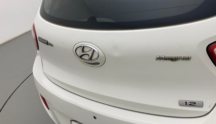 2016 Hyundai Grand i10 MAGNA 1.2 KAPPA VTVT, Petrol, Manual, 46,484 km, Dicky (Boot door) - Slightly dented