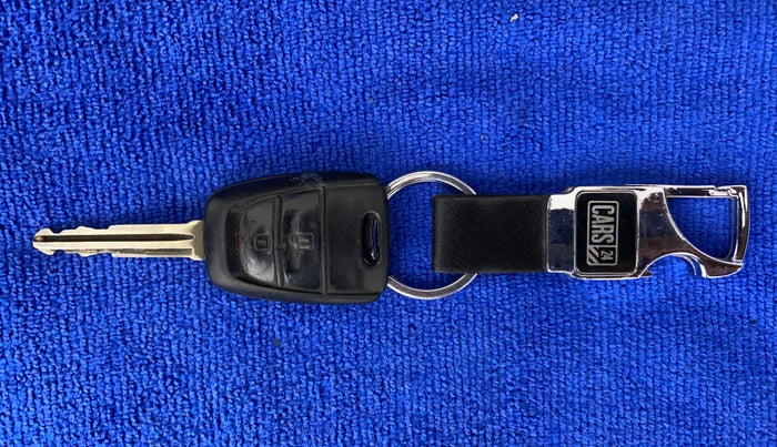 2016 Hyundai Grand i10 MAGNA 1.2 KAPPA VTVT, Petrol, Manual, 46,484 km, Key Close Up