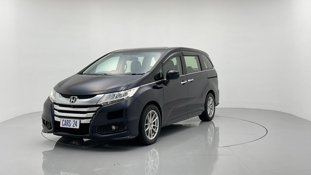 Left Front Diagonal (45- Degree) View