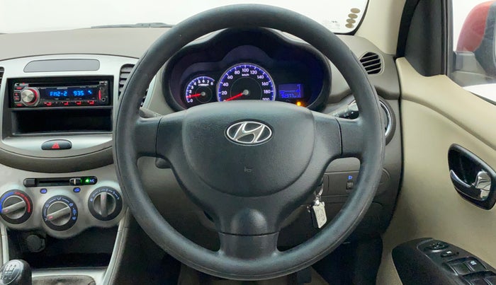 2011 Hyundai i10 MAGNA 1.2, Petrol, Manual, 92,976 km, Steering Wheel Close Up