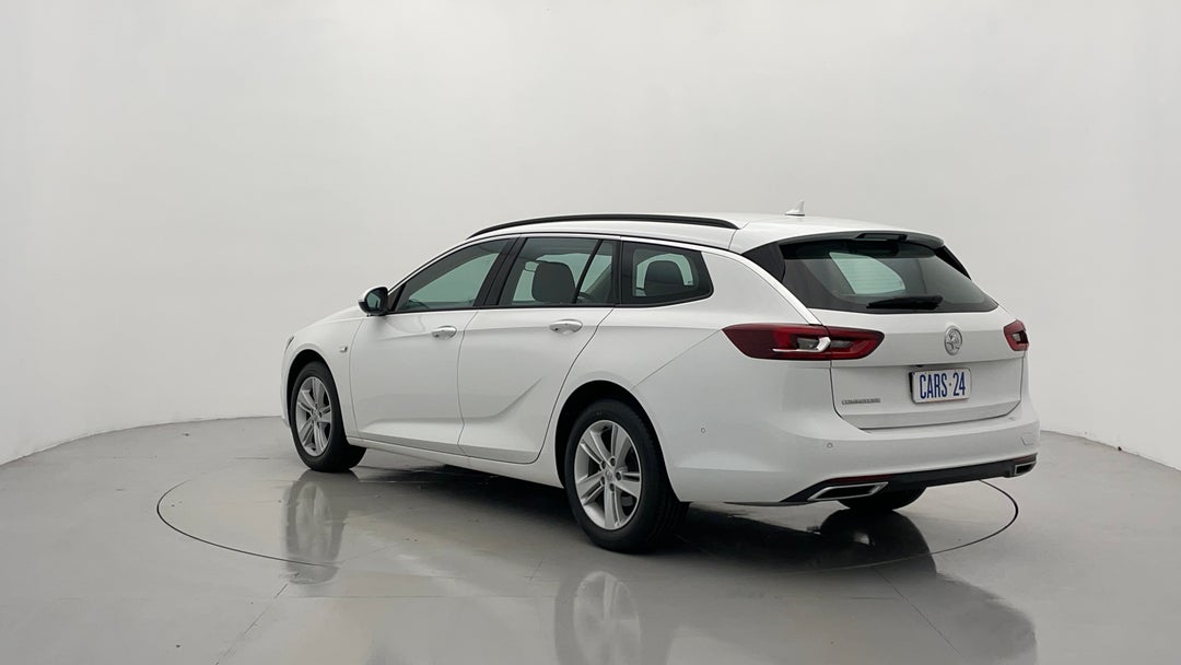 Left Back Diagonal (45- Degree) View