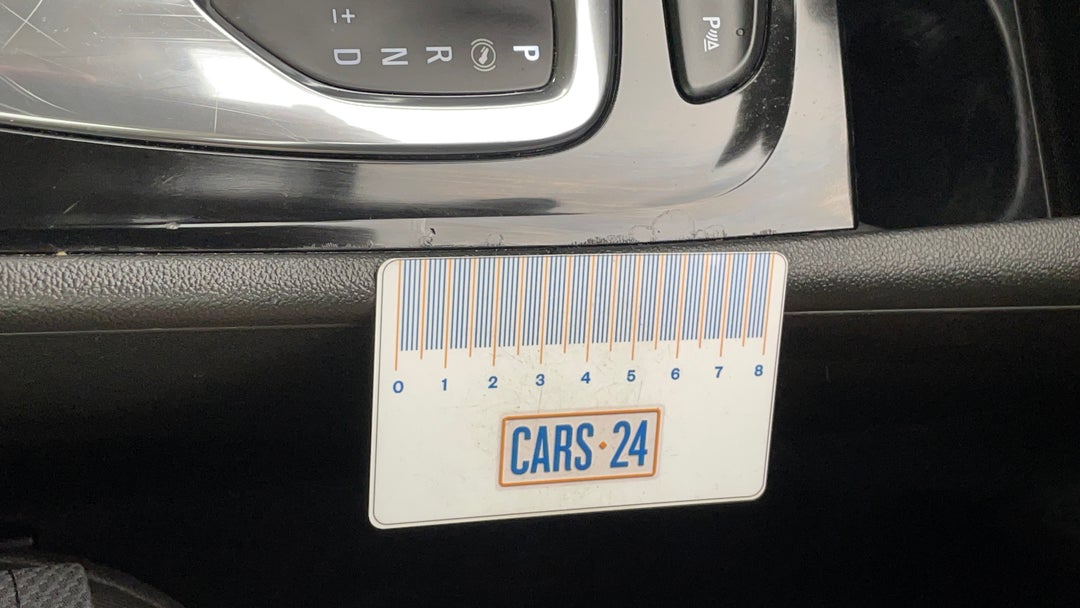 Center Console Scuff