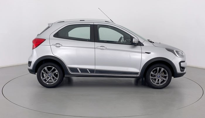 2019 Ford FREESTYLE TITANIUM 1.2 TI-VCT MT, Petrol, Manual, 13,376 km, Right Side View