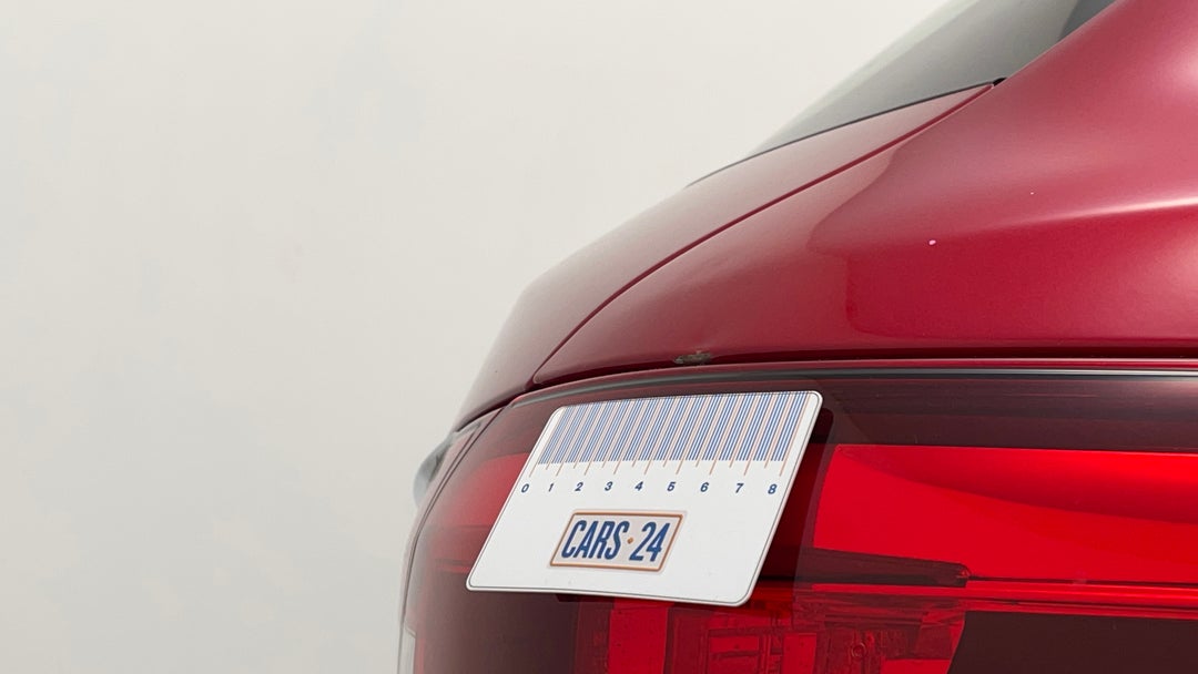 2017 Mazda 6 Touring, Automatic, 86020 km, Quarter Panel Rear RHS Dent