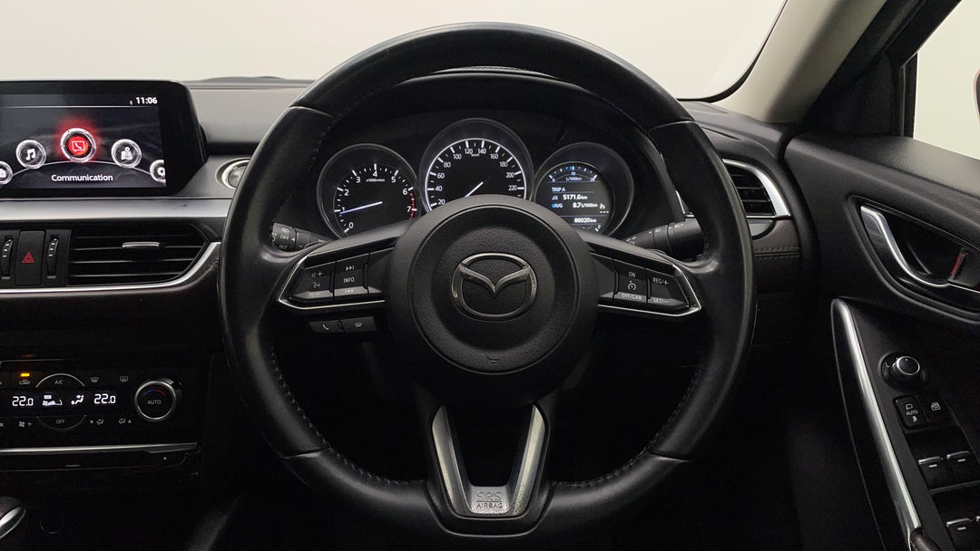 2017 Mazda 6 Touring, Automatic, 86020 km, Steering Wheel Close-up