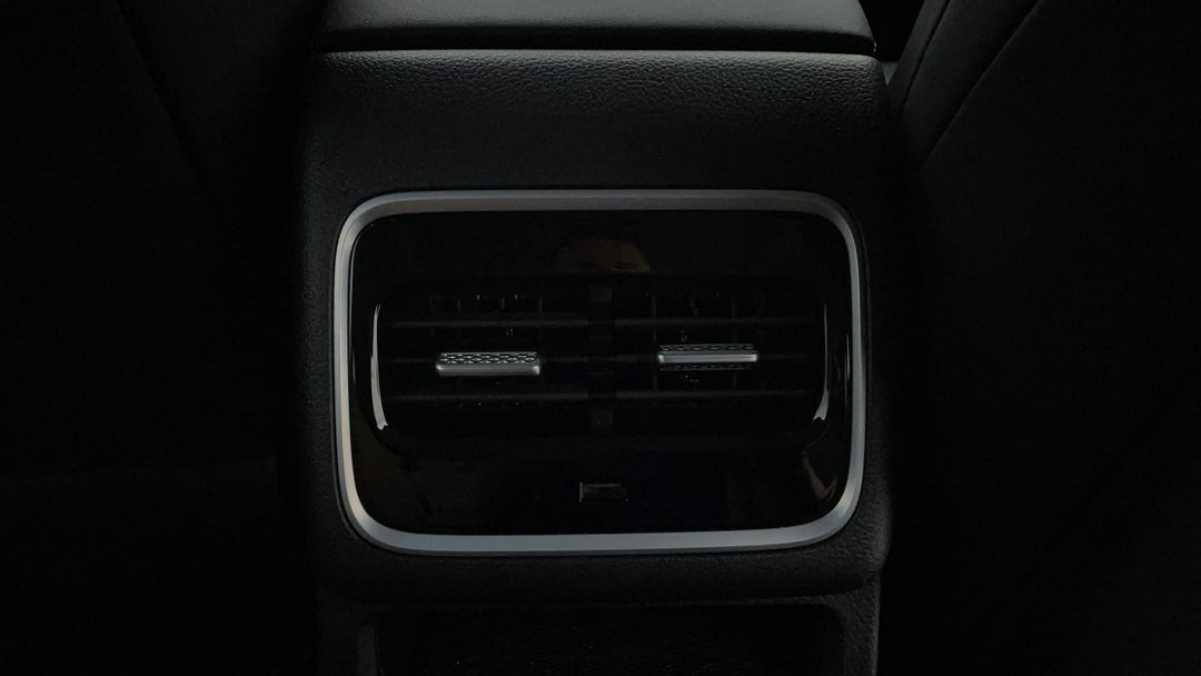 Rear A/C Vent