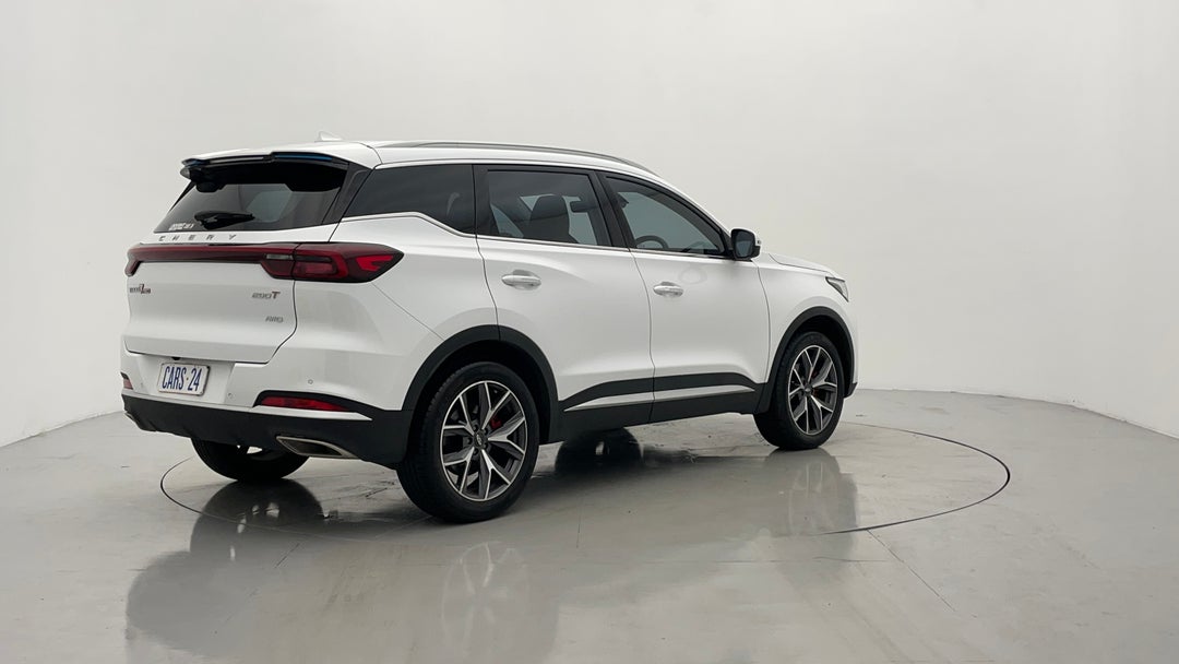 Right Back Diagonal (45- Degree) View