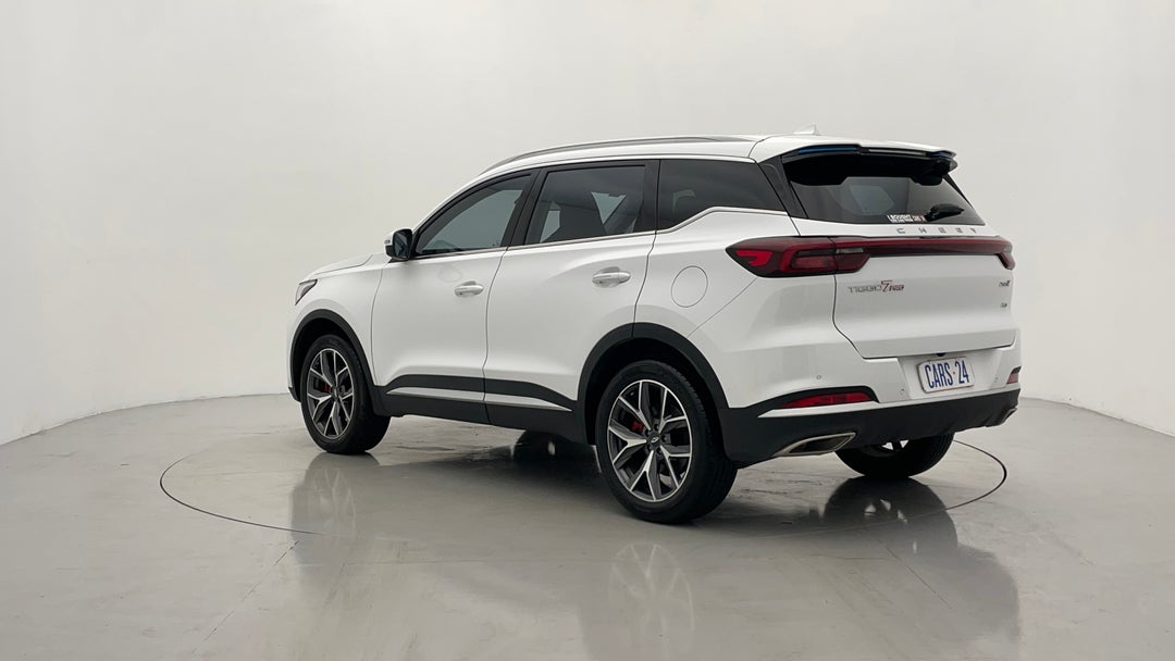 Left Back Diagonal (45- Degree) View