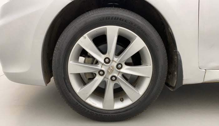 2012 Hyundai Verna FLUIDIC 1.6 VTVT SX, Petrol, Manual, 88,309 km, Left Front Wheel