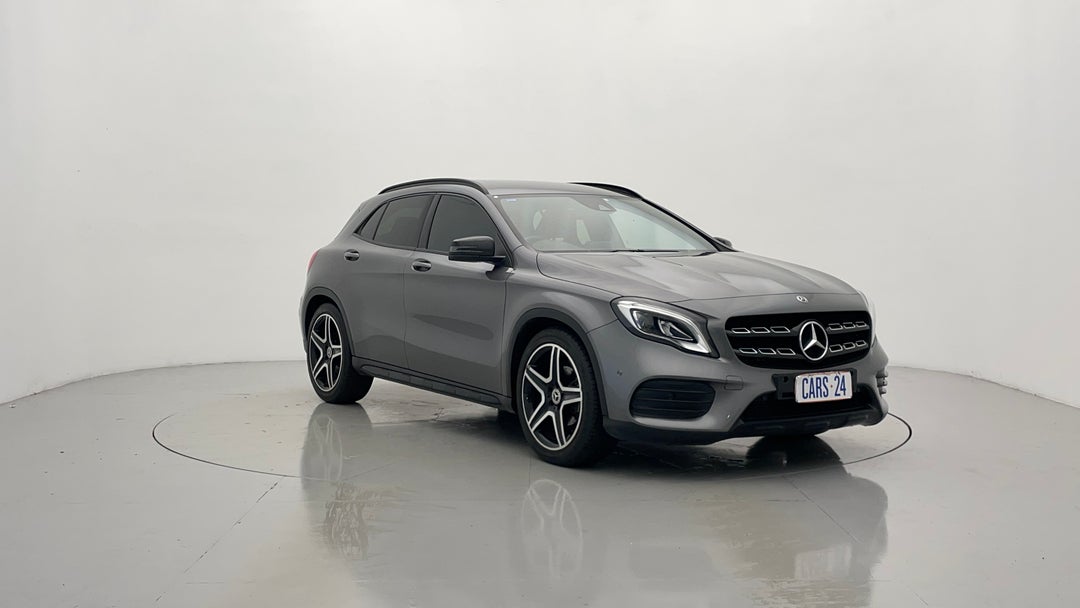 Right Front Diagonal (45- Degree) View