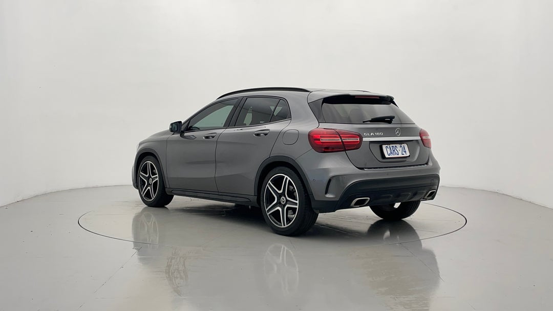 Left Back Diagonal (45- Degree) View