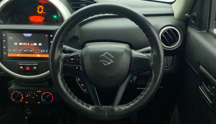 2019 Maruti S PRESSO VXI PLUS AMT, Petrol, Automatic, 54,226 km, Steering Wheel Close Up